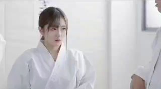 猫咪的品种霸王硬上弓！操爽了主动骑上来要！【看视频简 介同城免费约炮】